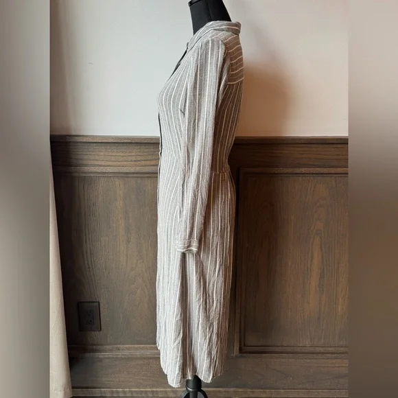 Lucky Brand Gray and White Striped Button-Front Long Sleeve Midi Shirt Dress XS - Picture 3 of 9